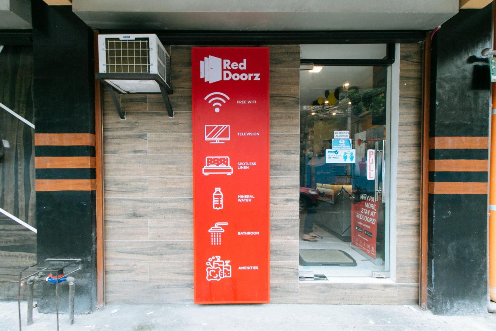 Reddoorz @ Piy Margal Sampaloc Manila Hotel Exterior photo